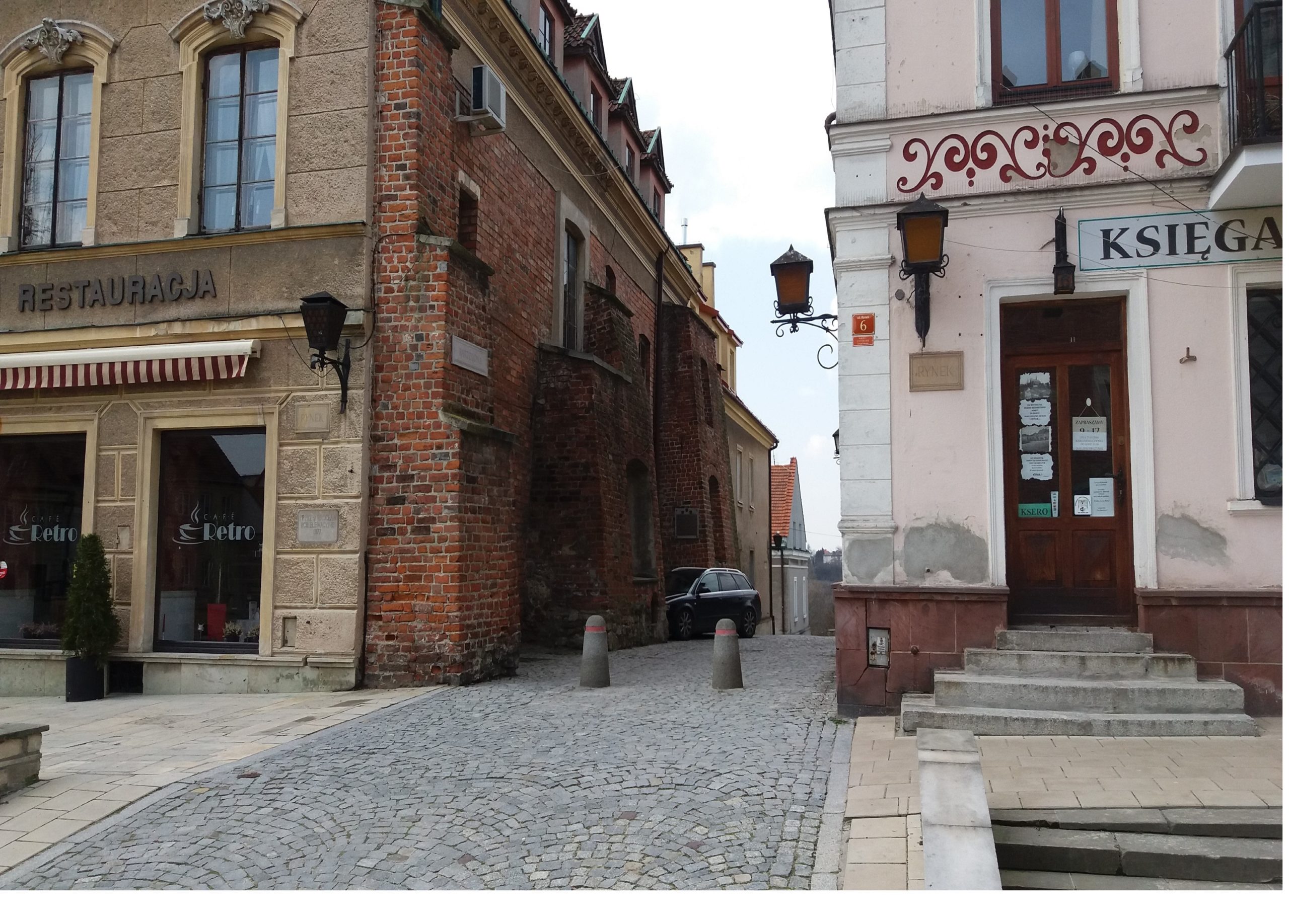 low cost accommodation at the historical sites of Poland