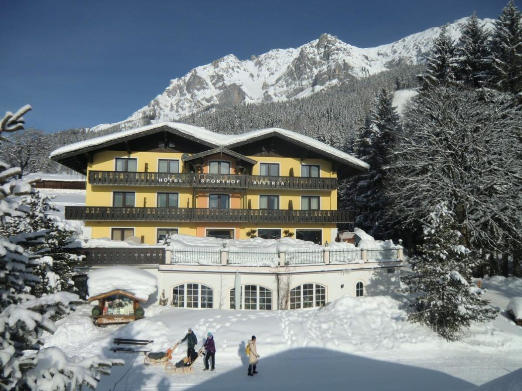 recommended hotels dachstein