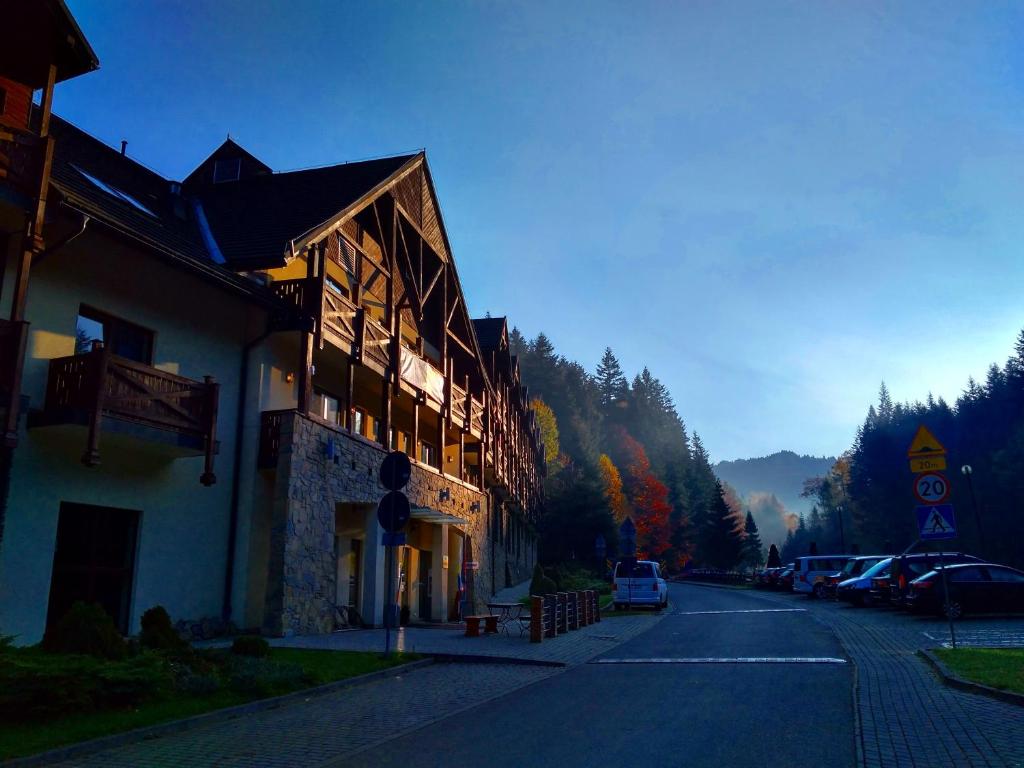 hotel Wierchomla Ski & Spa Resort to doskonałe miejsce noclegowe pod kątem stacji narciarskiej