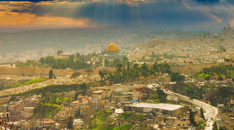 widok z góry na Jerozolimę podczas wycieczki po Izraelu