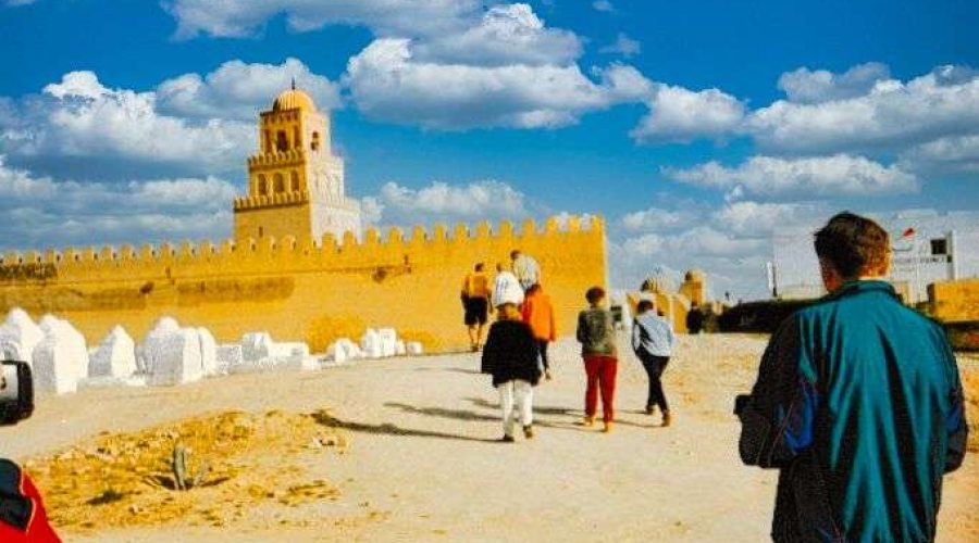zabytkowy meczet, tunezyjska "mekka" podczas wycieczki po Tunezji