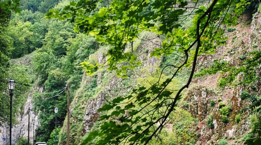 rock formations in Ojcow during a stay in the Polish Jura accommodation