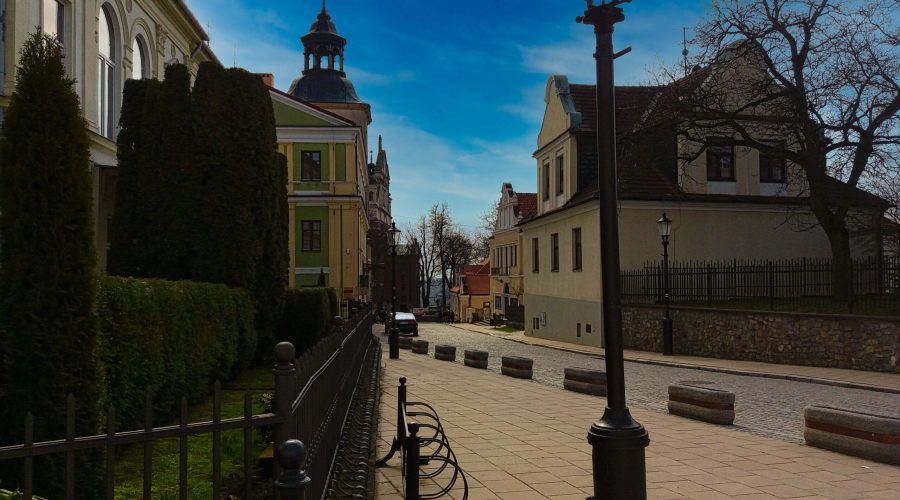 a stroll through the old town of Sandomierz during the weekend trip