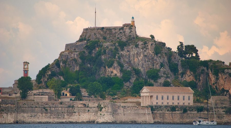 zabytkowy Stary Fort w mieście Kerkira - stolicy Wyspy Korfu