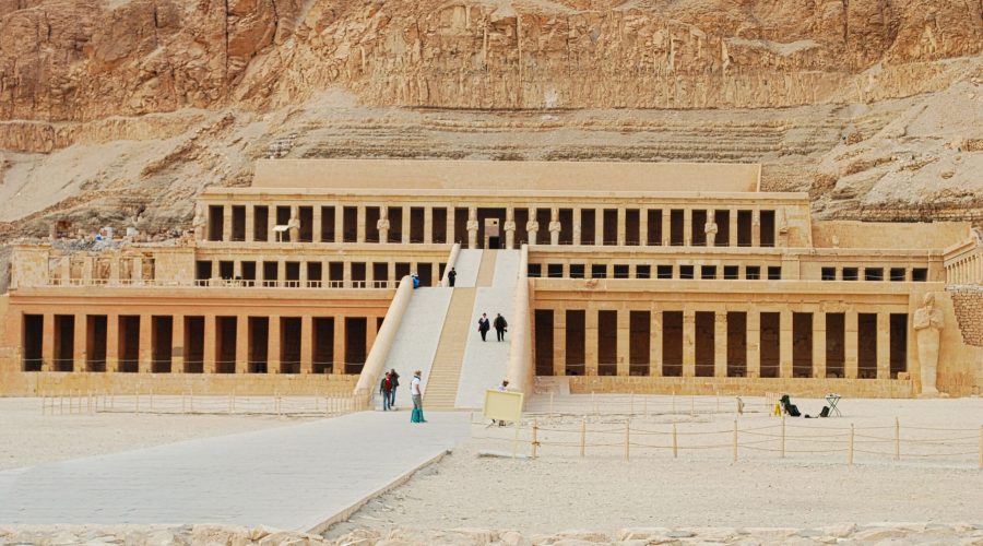 świątynia Hatszepsut podczas wycieczki do Egiptu