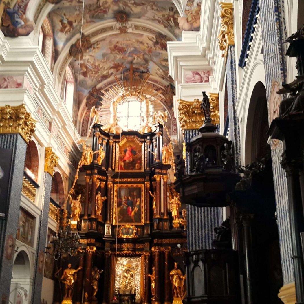 the main altar in the sanctuary of Swieta Lipka