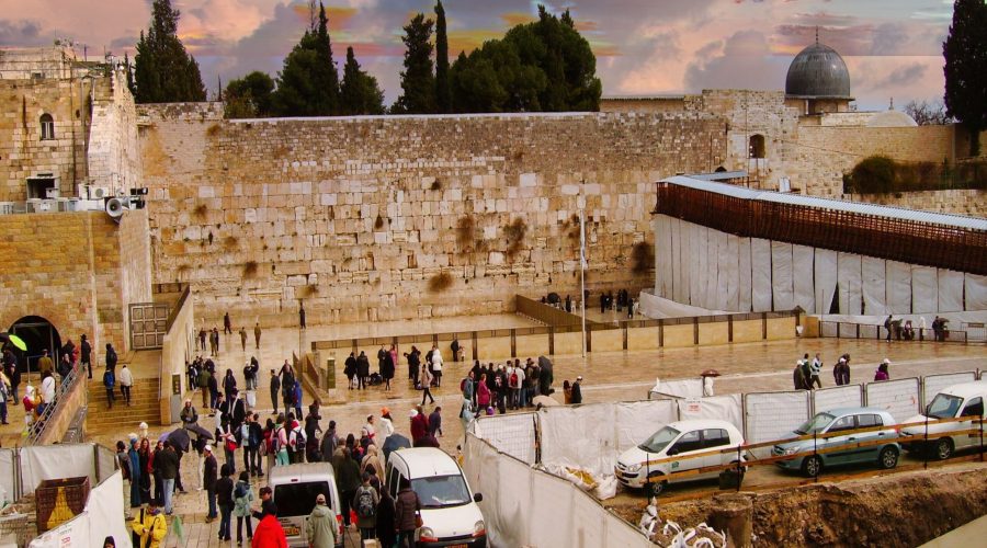 Ściana Płaczu odwiedzona podczas wycieczki do tak pięknego miasta jak Jerozolima